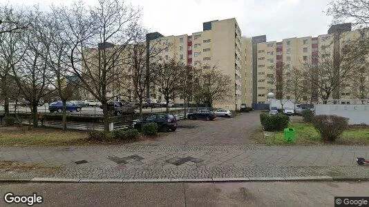 Apartments for rent in Berlin Spandau - Photo from Google Street View
