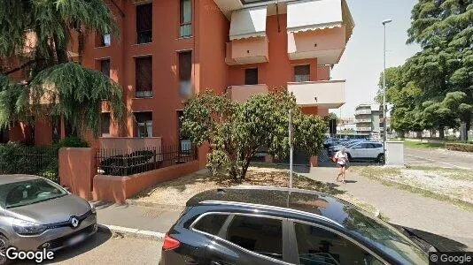 Apartments for rent in Magenta - Photo from Google Street View