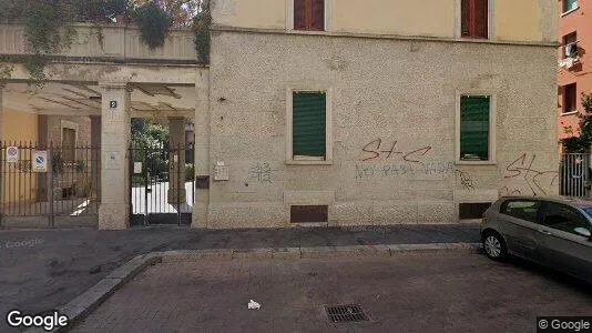 Rooms for rent in Milano Zona 8 - Fiera, Gallaratese, Quarto Oggiaro - Photo from Google Street View