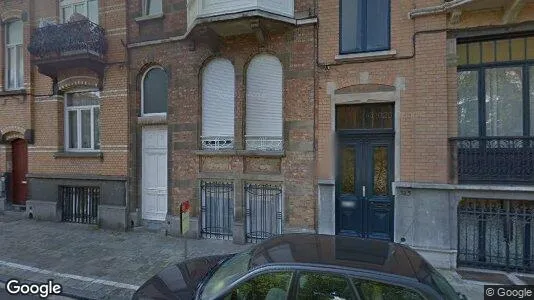 Apartments for rent in Brussels Schaarbeek - Photo from Google Street View