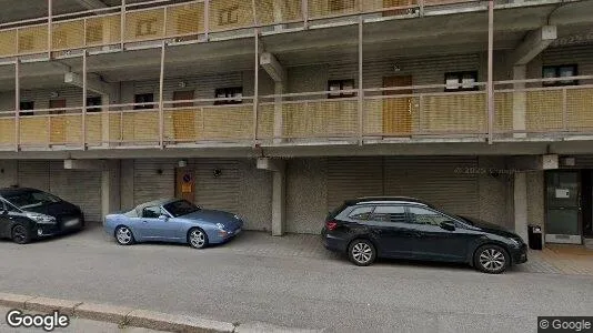 Apartments for rent in Helsinki Läntinen - Photo from Google Street View