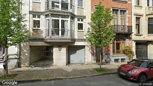 Apartments for rent in Brussels Elsene - Photo from Google Street View