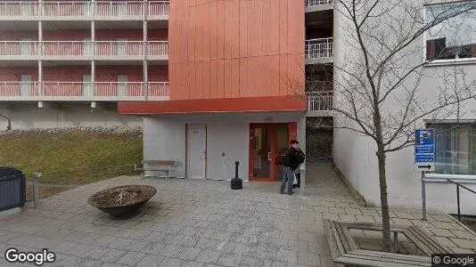 Rooms for rent in Huddinge - Photo from Google Street View