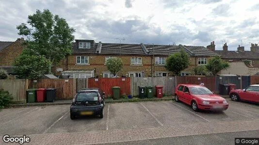 Apartments for rent in Slough - Berkshire - Photo from Google Street View