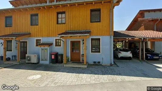 Apartments for rent in Teesdorf - Photo from Google Street View