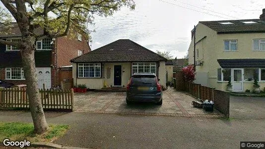 Apartments for rent in Sutton - Surrey - Photo from Google Street View