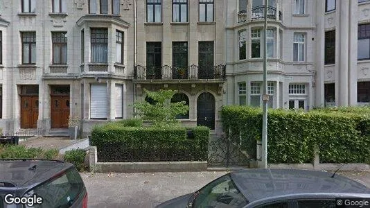 Apartments for rent in Antwerp Berchem - Photo from Google Street View