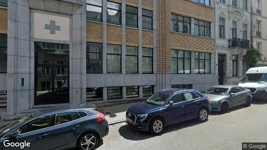 Apartments for rent in Brussels Elsene - Photo from Google Street View