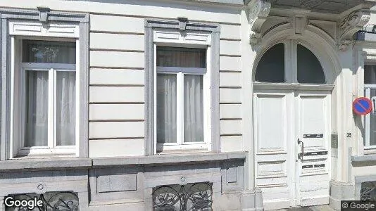Apartments for rent in Brussels Elsene - Photo from Google Street View