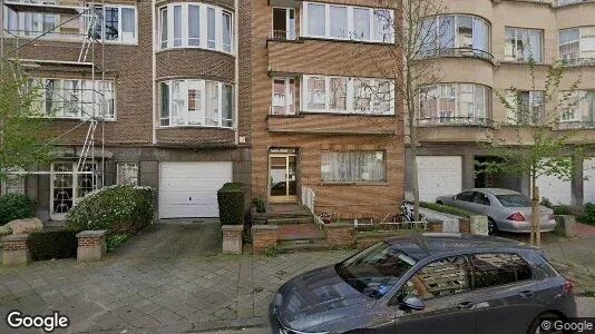Apartments for rent in Brussels Elsene - Photo from Google Street View