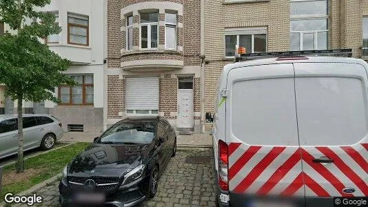 Apartments for rent in Antwerp Berchem - Photo from Google Street View