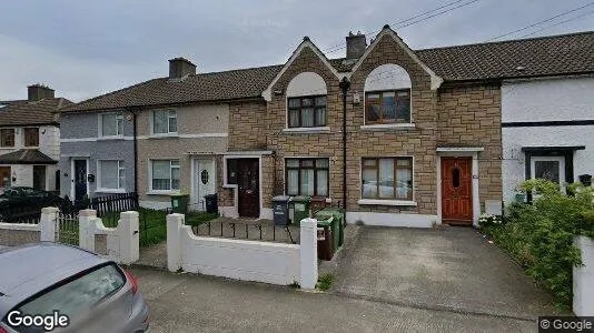 Apartments for rent in Dublin 12 - Photo from Google Street View