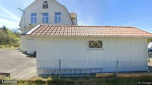 Apartments for rent in Mark - Photo from Google Street View