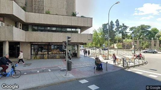 Apartments for rent in Madrid Retiro - Photo from Google Street View