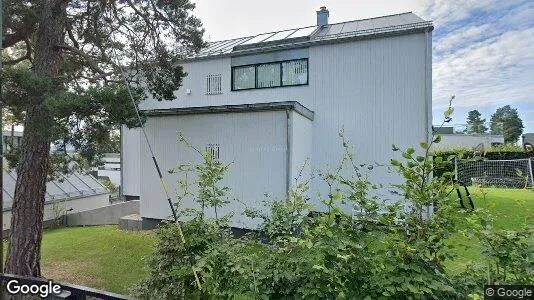 Apartments for rent in Oslo Ullern - Photo from Google Street View