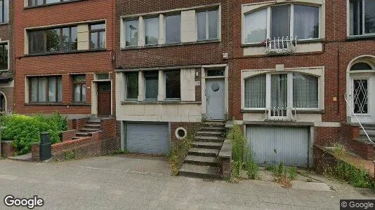 Apartments for rent in Antwerp Berchem - Photo from Google Street View