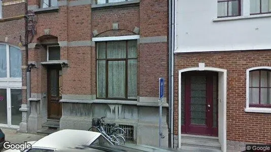 Apartments for rent in Hoei - Photo from Google Street View