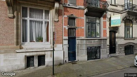 Apartments for rent in Brussels Elsene - Photo from Google Street View