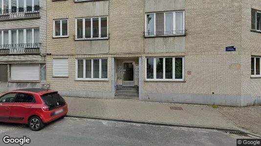 Apartments for rent in Brussels Elsene - Photo from Google Street View