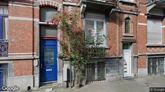 Apartments for rent in Brussels Schaarbeek - Photo from Google Street View