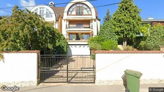 Apartments for rent in Budapest II. kerület - Photo from Google Street View