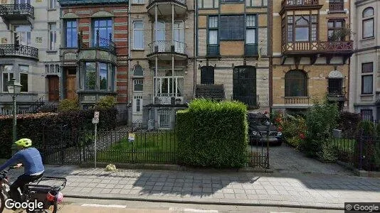 Apartments for rent in Brussels Etterbeek - Photo from Google Street View