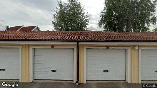 Apartments for rent in Kinda - Photo from Google Street View