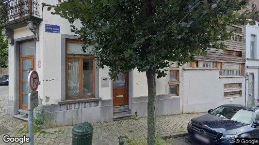 Apartments for rent in Brussels Etterbeek - Photo from Google Street View