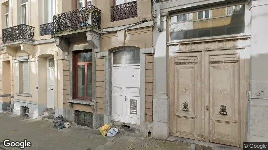 Apartments for rent in Brussels Elsene - Photo from Google Street View