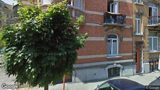 Apartments for rent in Brussels Schaarbeek - Photo from Google Street View