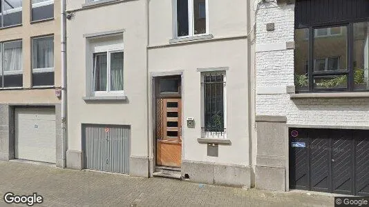 Apartments for rent in Brussels Etterbeek - Photo from Google Street View
