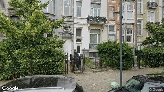 Apartments for rent in Brussels Schaarbeek - Photo from Google Street View