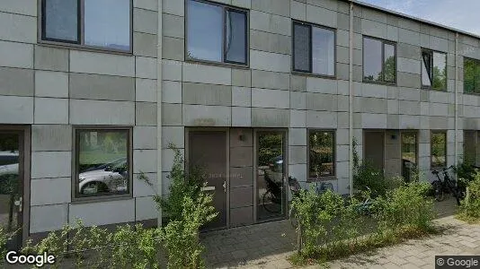 Apartments for rent in Amsterdam Oost-Watergraafsmeer - Photo from Google Street View