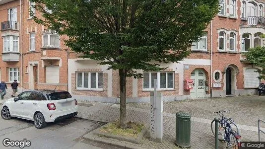 Apartments for rent in Brussels Etterbeek - Photo from Google Street View