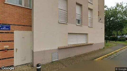 Apartments for rent in Rambouillet - Photo from Google Street View