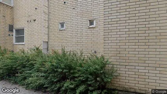 Apartments for rent in Helsinki Keskinen - Photo from Google Street View