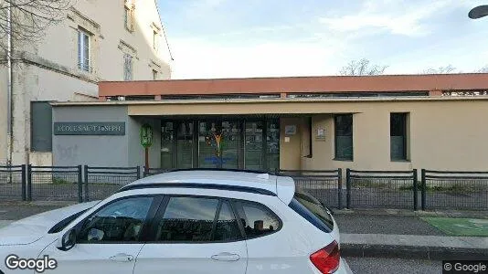 Apartments for rent in Valence - Photo from Google Street View