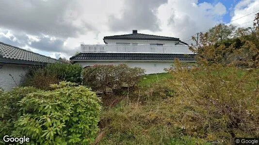 Apartments for rent in Fjell - Photo from Google Street View