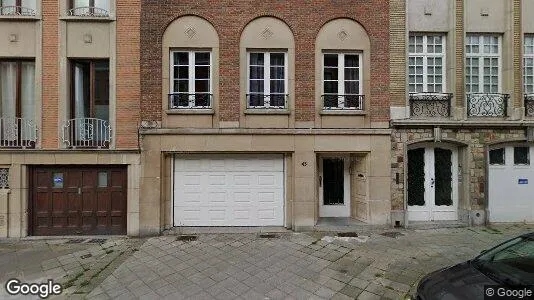 Apartments for rent in Brussels Elsene - Photo from Google Street View
