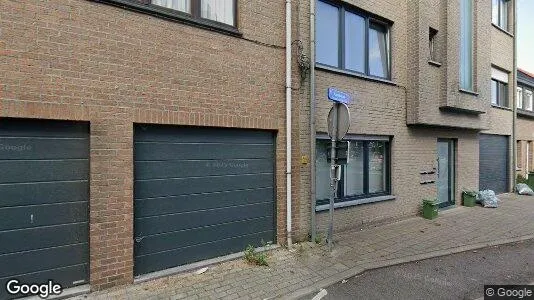 Apartments for rent in Niel - Photo from Google Street View