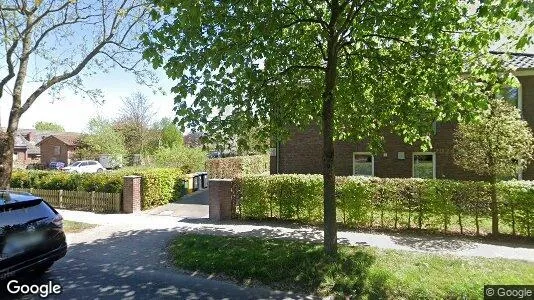 Apartments for rent in Hamburg Wandsbek - Photo from Google Street View