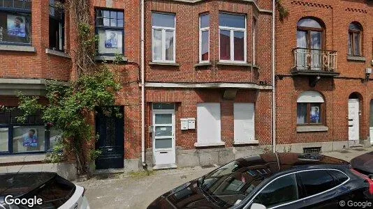Apartments for rent in Brussels Schaarbeek - Photo from Google Street View