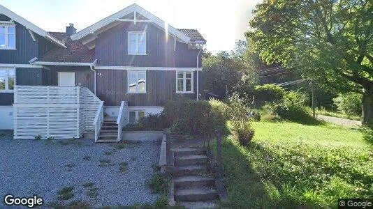 Apartments for rent in Oslo Nordstrand - Photo from Google Street View