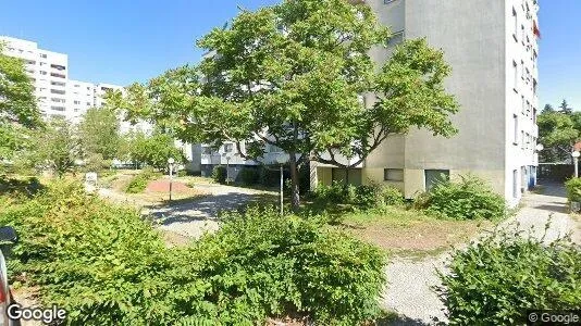 Apartments for rent in Berlin Spandau - Photo from Google Street View
