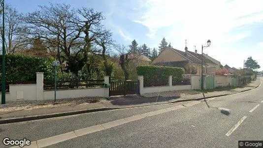 Apartments for rent in Pontoise - Photo from Google Street View