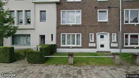 Apartments for rent in Gent Zwijnaarde - Photo from Google Street View