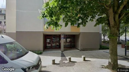Apartments for rent in Créteil - Photo from Google Street View