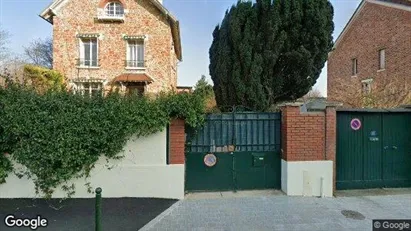 Apartments for rent in Aix-en-Provence - Photo from Google Street View