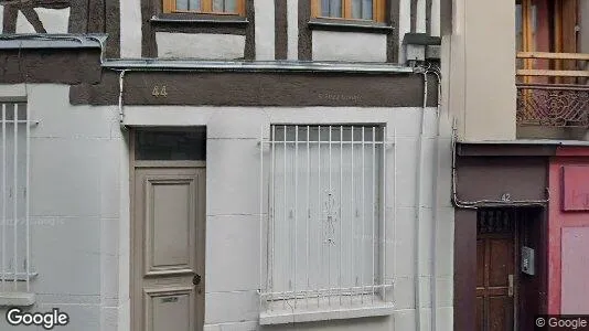 Apartments for rent in Nanterre - Photo from Google Street View