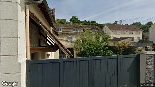 Apartments for rent in Palaiseau - Photo from Google Street View